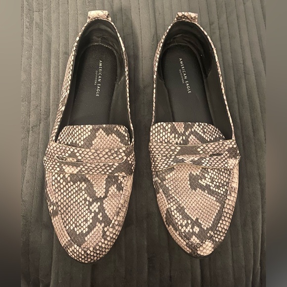 American eagle snakeskin loafers size 8 - Picture 1 of 4